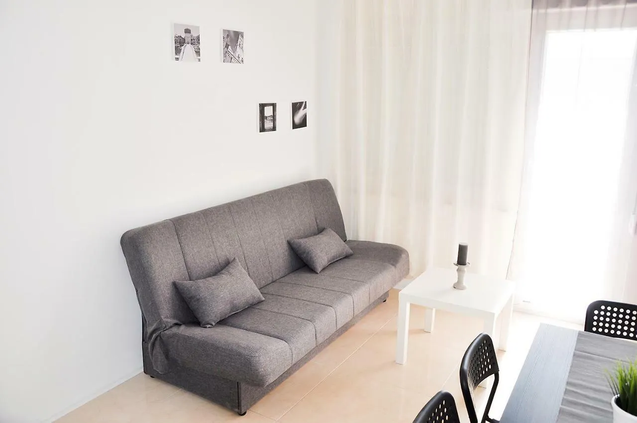 Short Street Apartments Kastela 0*,  Croatia